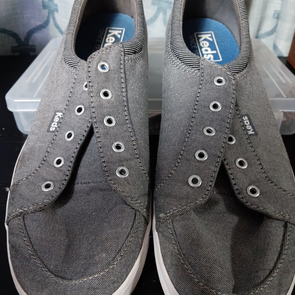 Women's Keds sneakers size 9